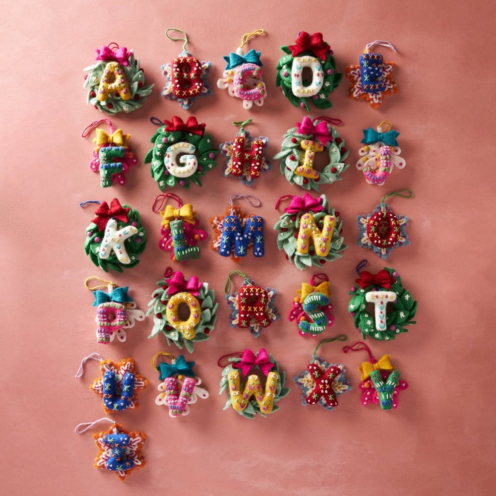 HTF Deck The Halls "G" Monogram Ornament - Picture 3 of 4